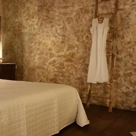 Charme In Perillis 3*