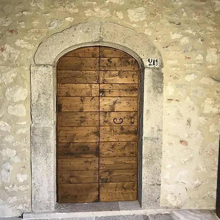 Bed & Breakfast Charme In Perillis 4*