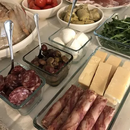 Charme In Perillis 4* פופולי