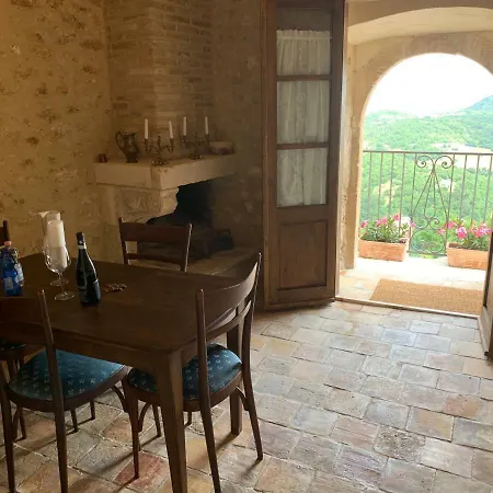 Bed & Breakfast Charme In Perillis