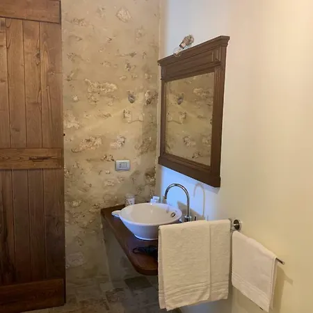 Charme In Perillis 4* Popoli