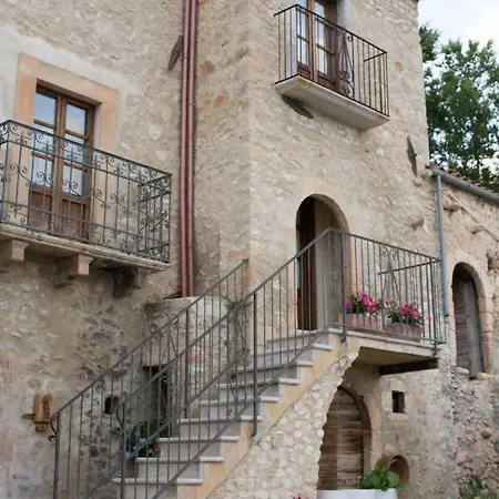 Charme In Perillis 4*