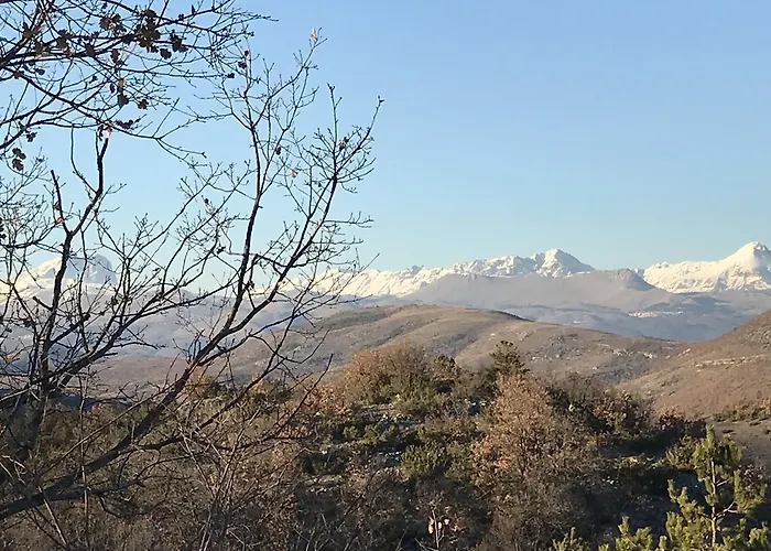 Alojamento de Acomodação e Pequeno-almoço Charme In Perillis Popoli