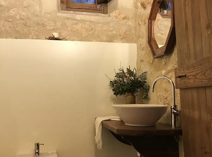 Alojamento de Acomodação e Pequeno-almoço Charme In Perillis 4*